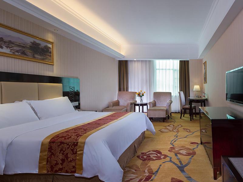 Vienna Hotel Baoan Liutang Xin'an  エクステリア 写真