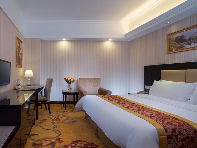Vienna Hotel Baoan Liutang Xin'an  エクステリア 写真