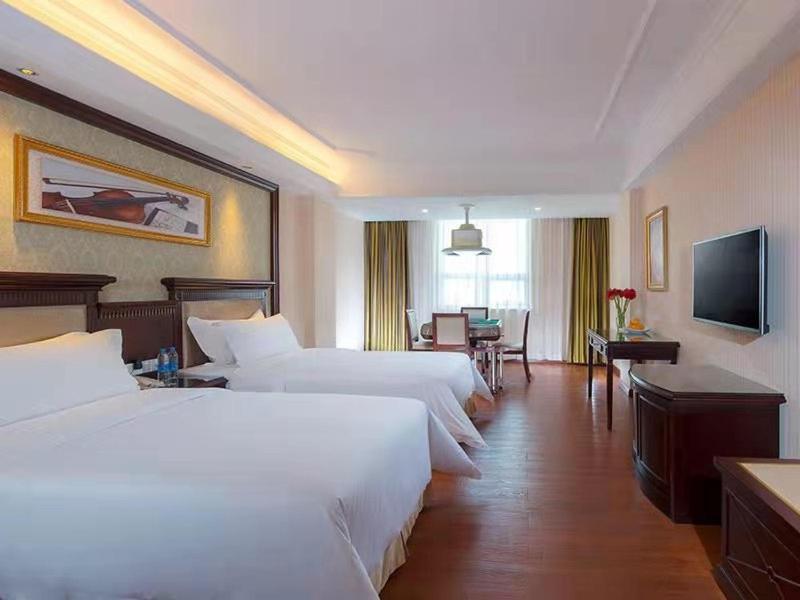 Vienna Hotel Baoan Liutang Xin'an  エクステリア 写真