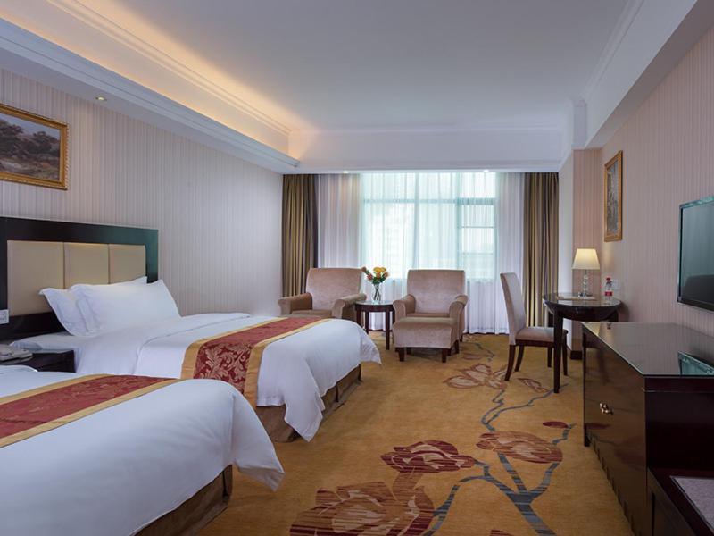 Vienna Hotel Baoan Liutang Xin'an  エクステリア 写真